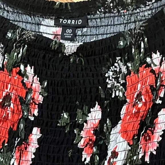 Torrid Black Floral Hi Lo Off Shoulder Dress Size 00 - Picture 7 of 11